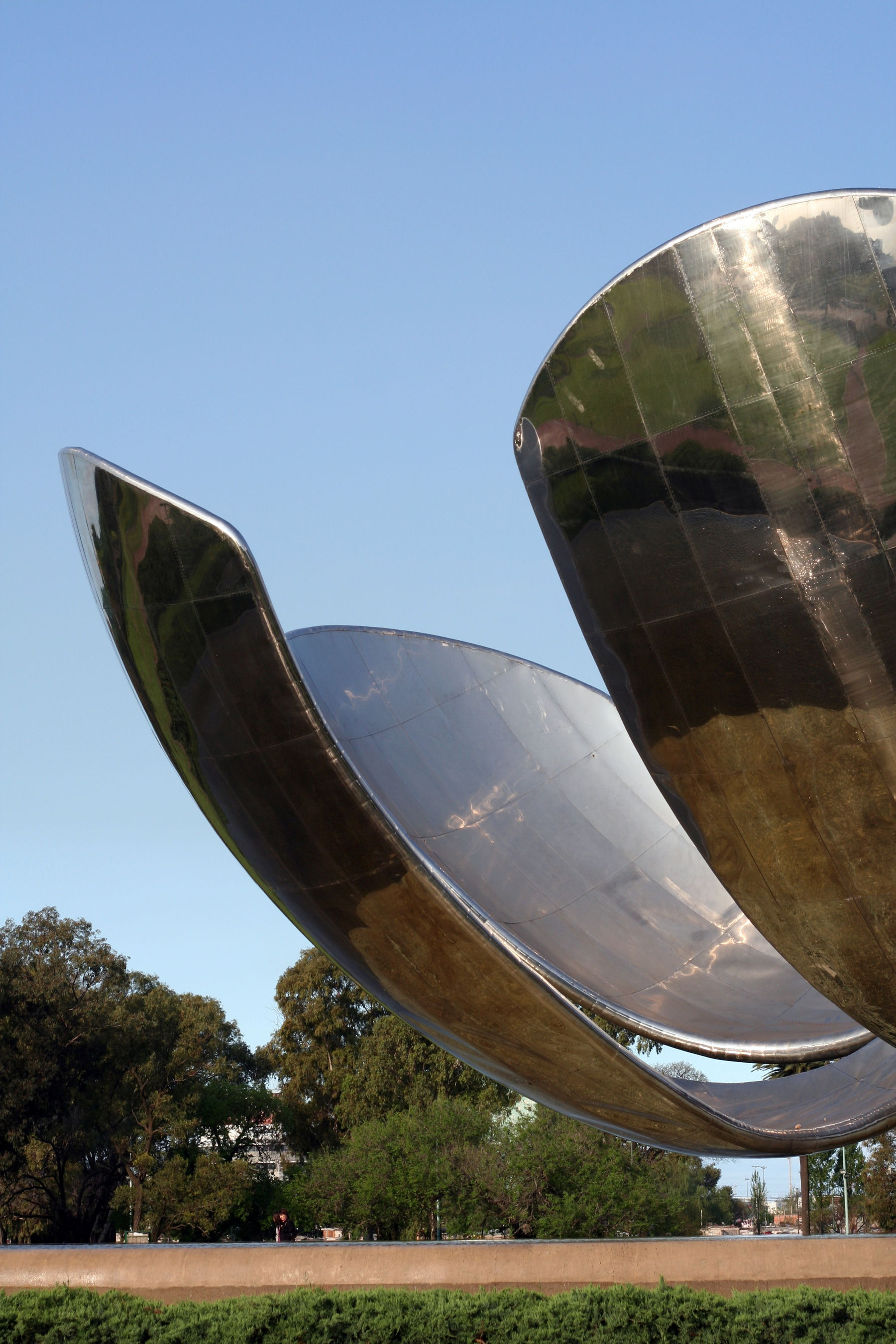 Floralis Genérica, Buenos Aires, Argentina