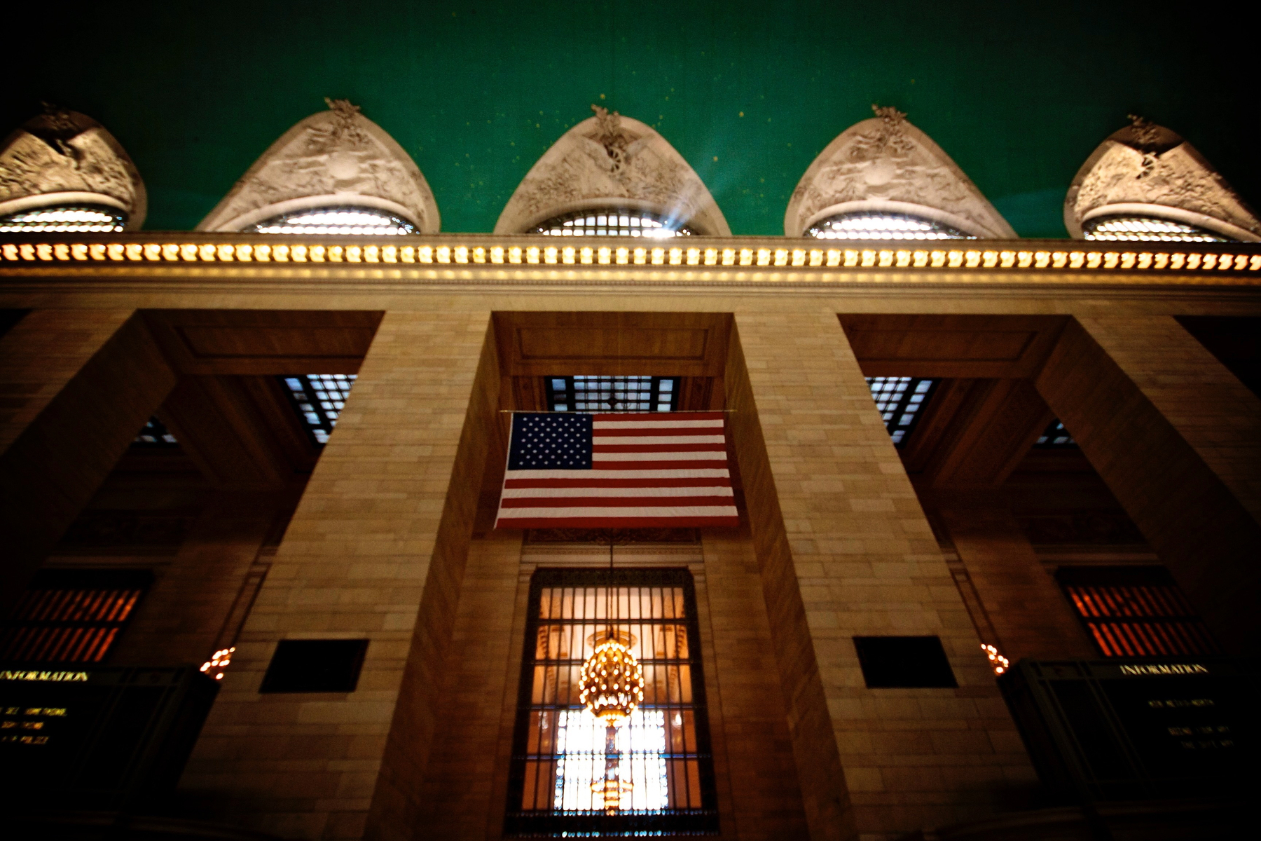 Grand_Central_Terminal,_New_York_City,_NY,_USA_(5_of_9)-3.jpg Grand Central Terminal, New York City, NY, USA (5 of 9)-3.