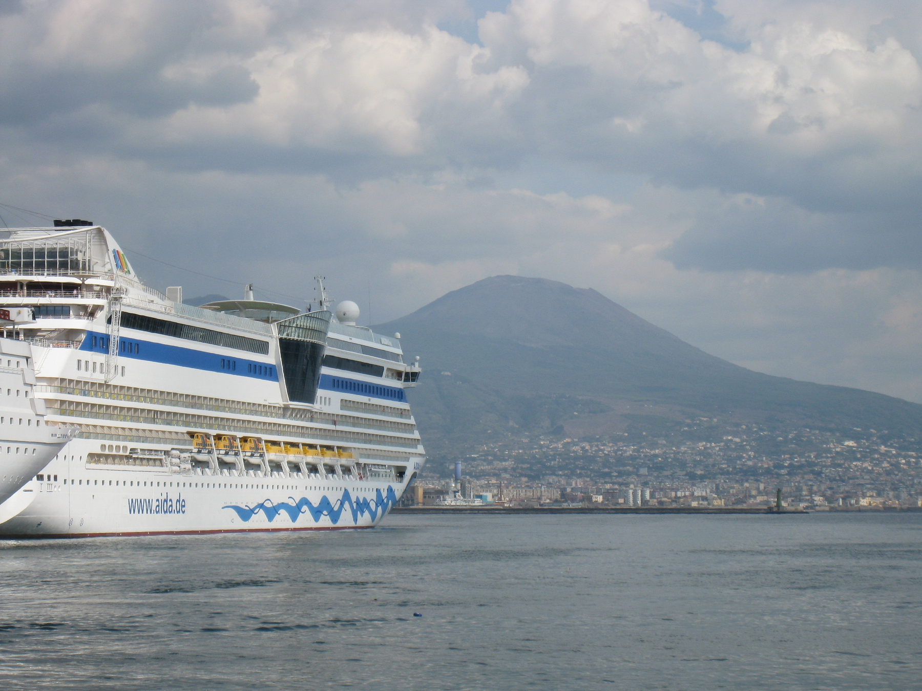 Port of Napoli, Naples, Italy (5 of 9).